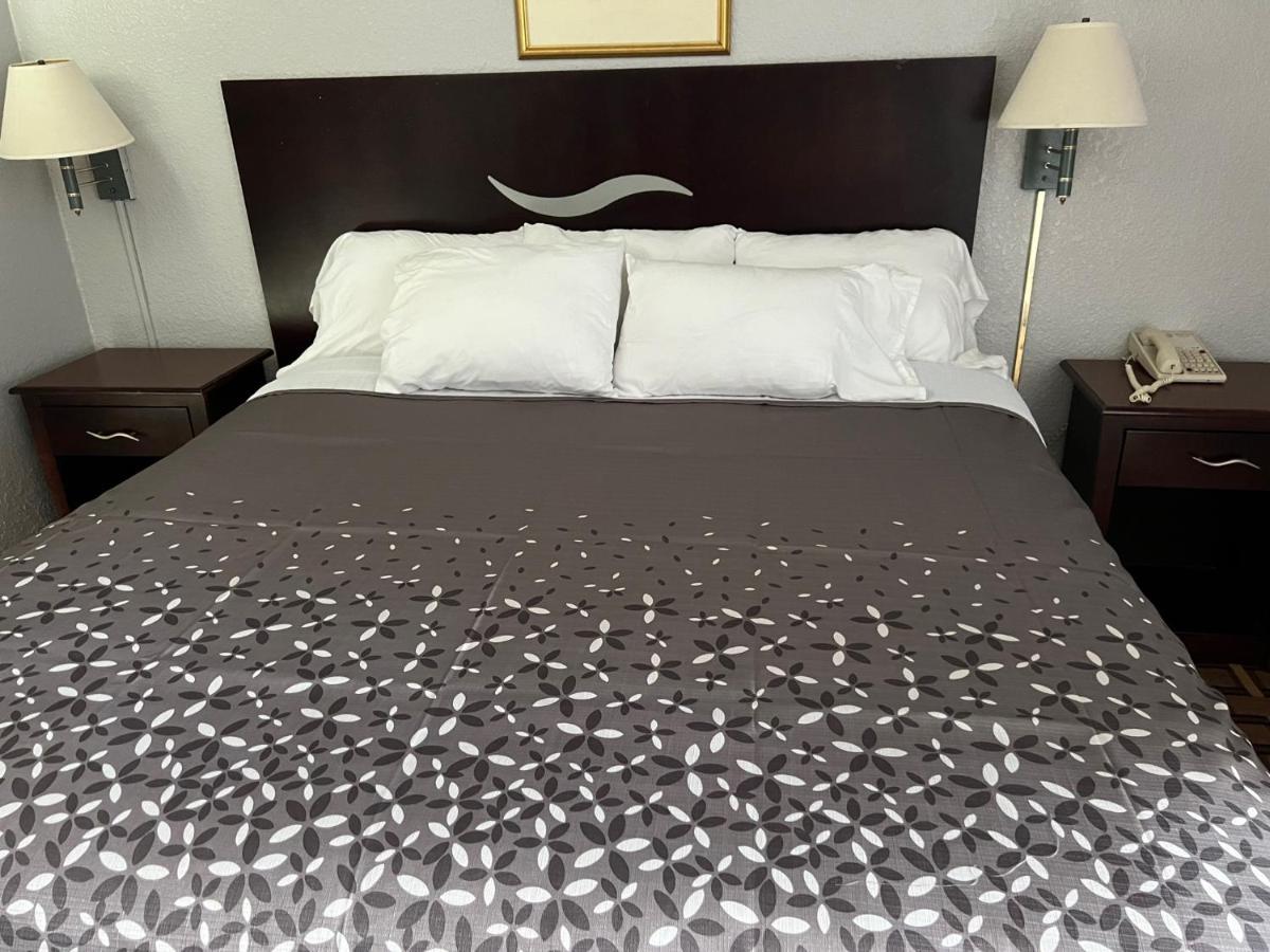 Budget Inn Tallahassee Luaran gambar