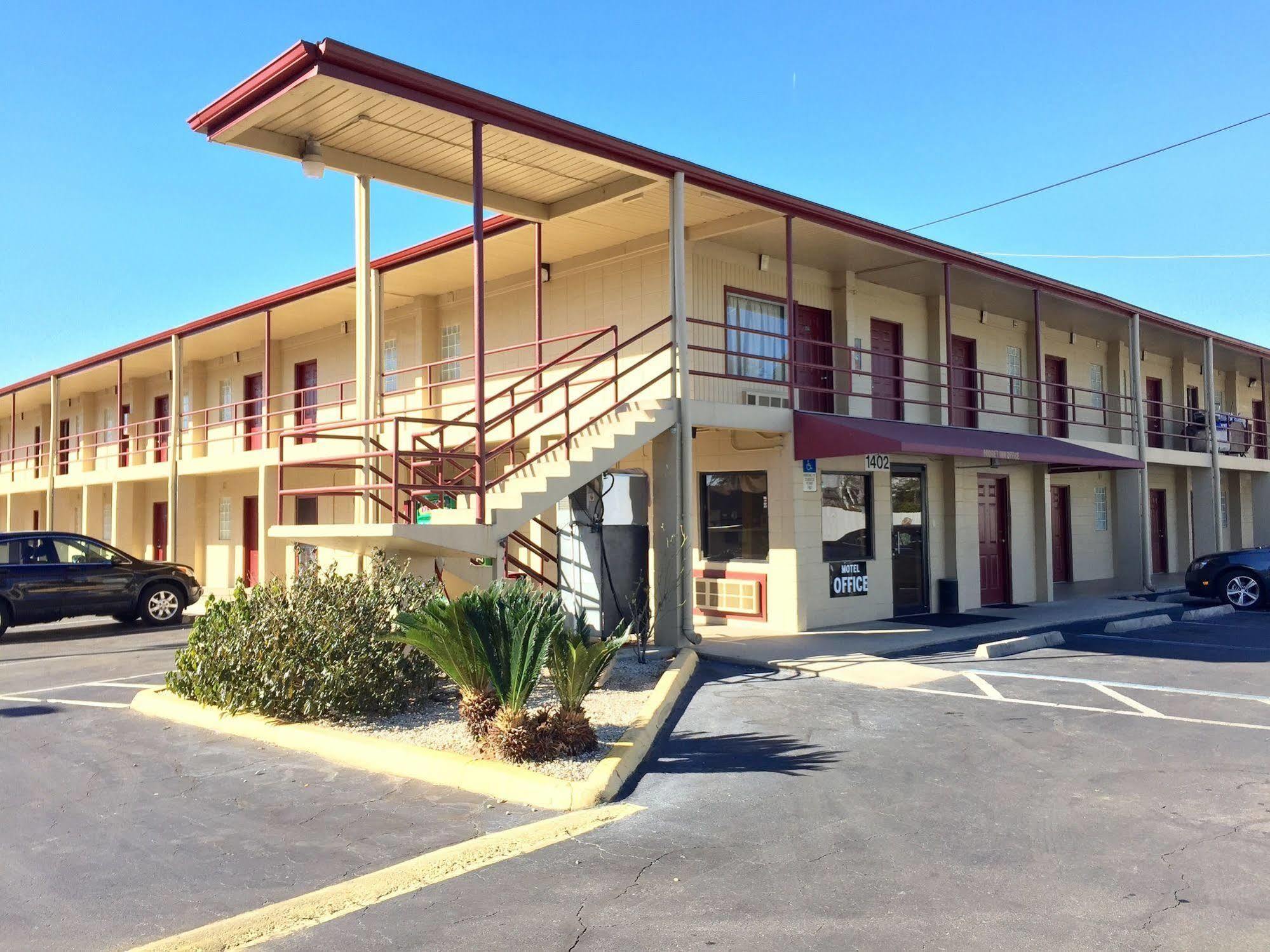 Budget Inn Tallahassee Luaran gambar